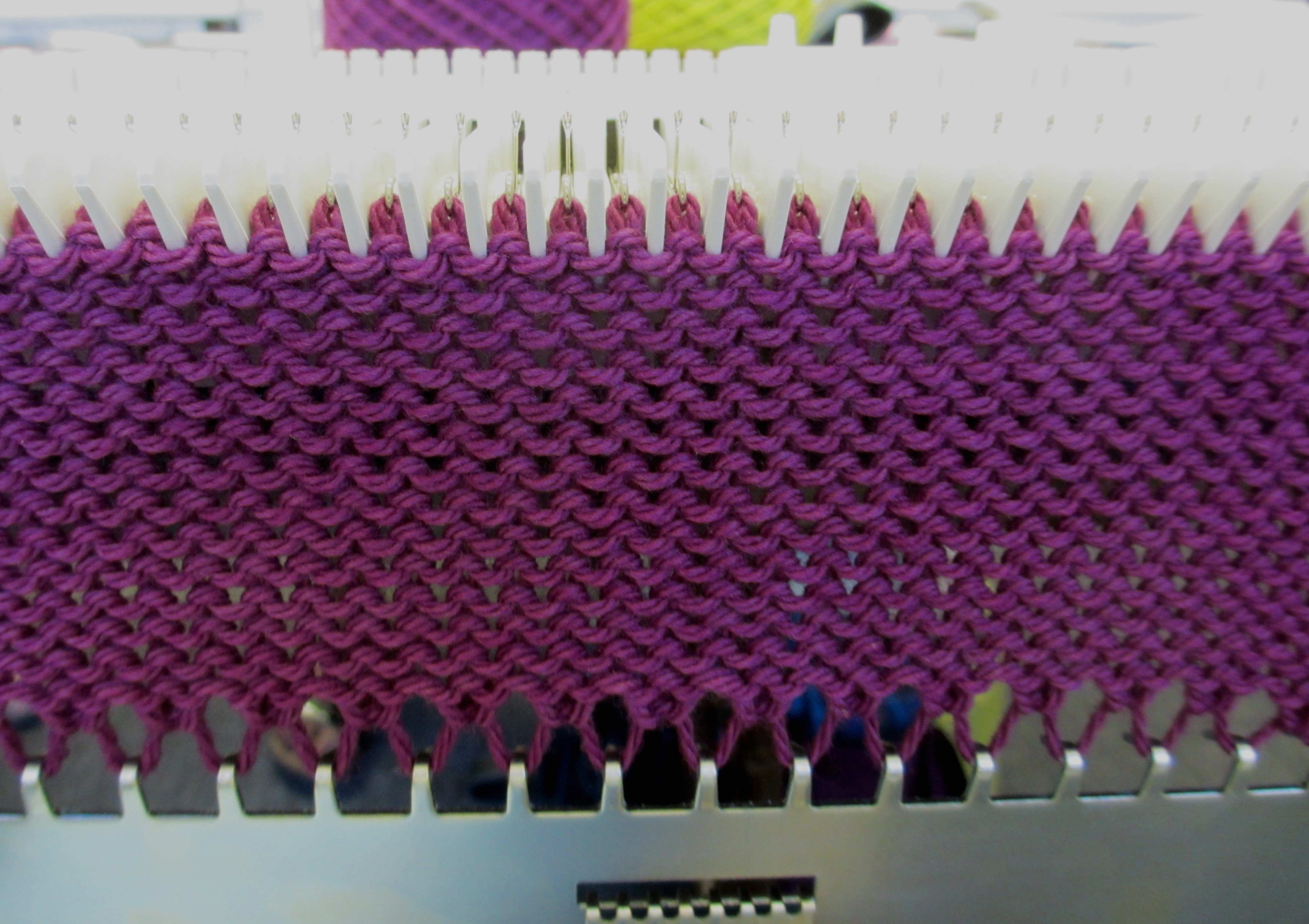 Machine Knitting 101 #3_1